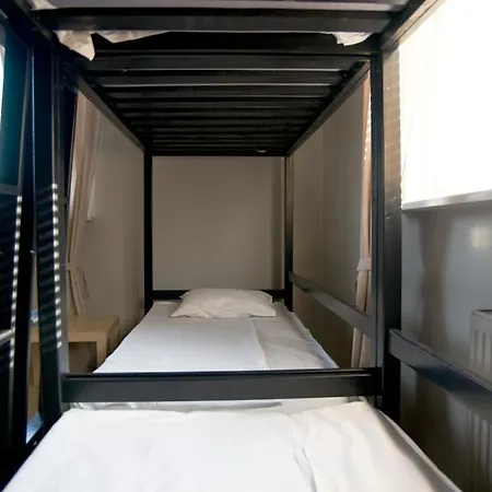 Corner Hostel-3